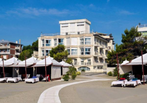 Hotel Petit Palais Lido Di Venezia